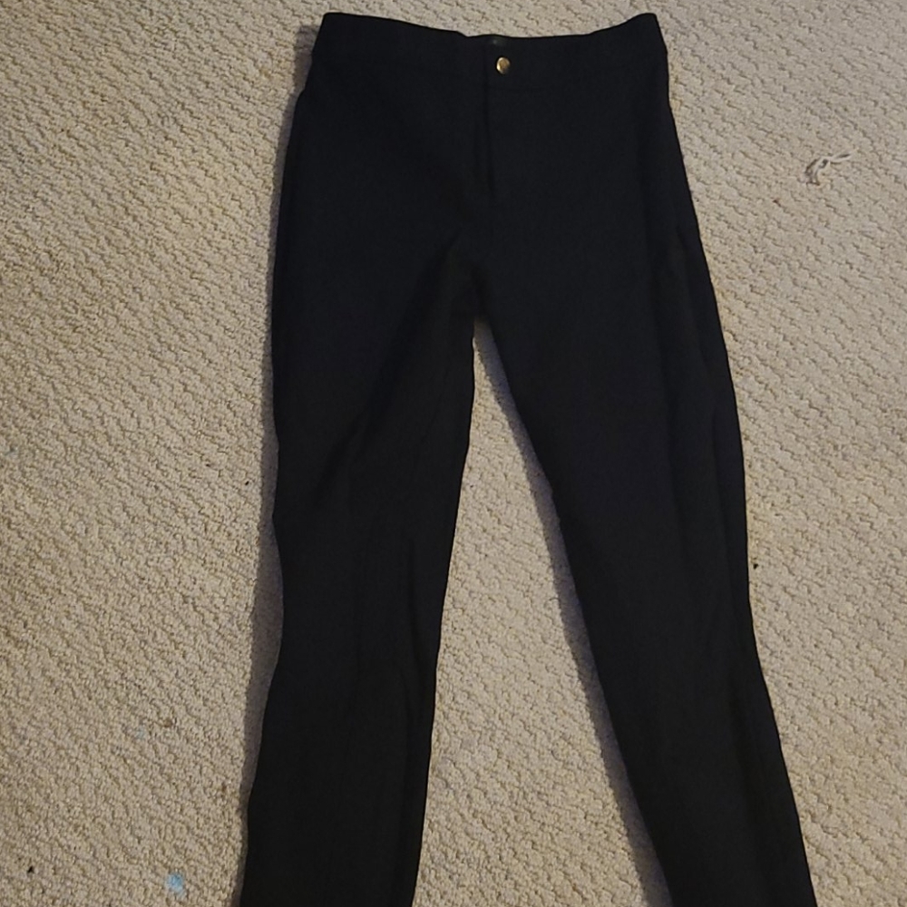 Black leggings